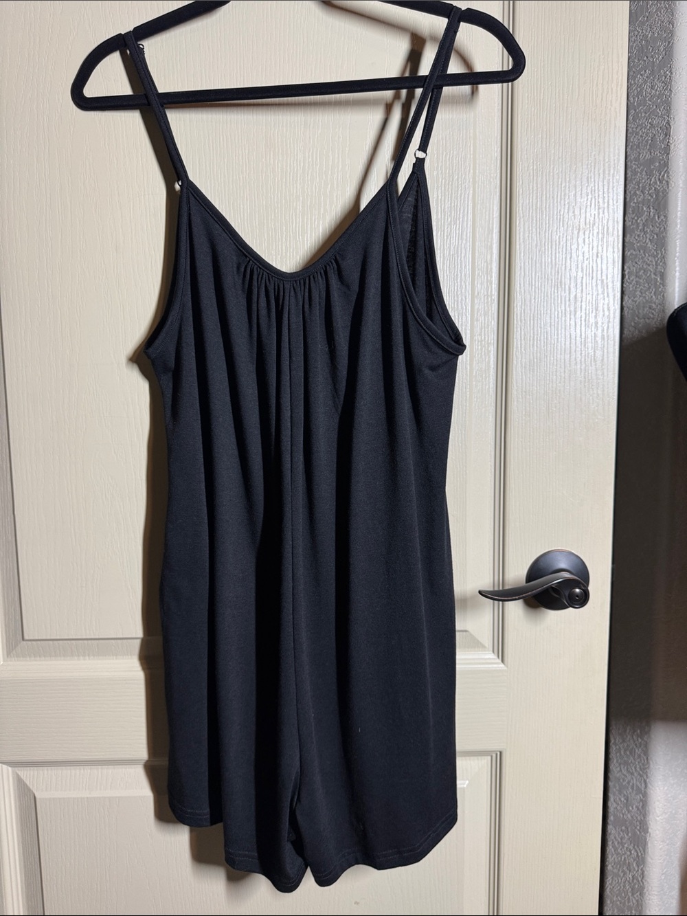 Women's Black Romper With Pockets - Classic Comfort Size Large